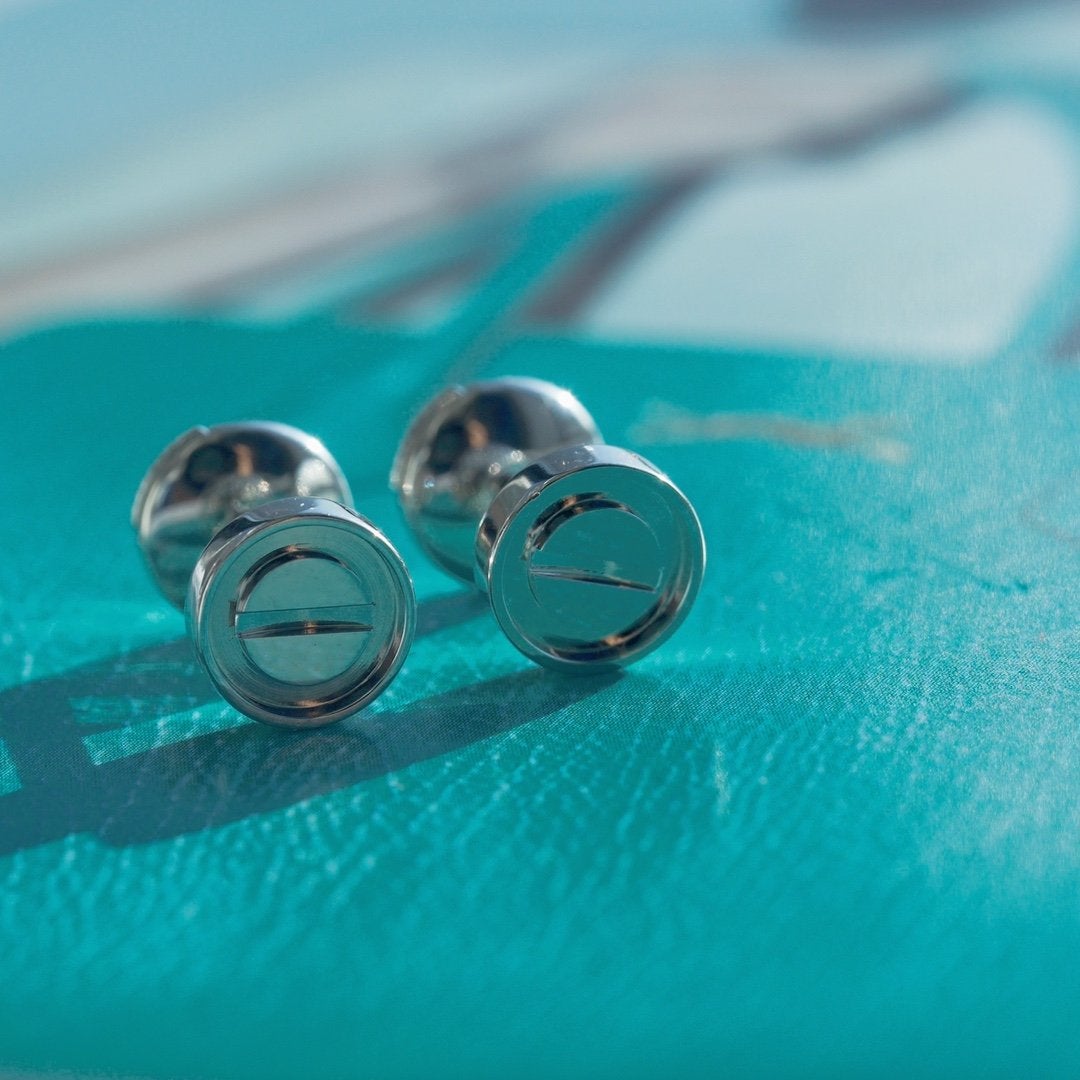 [vivabelle]LOVE EARRINGS SILVER 10MM