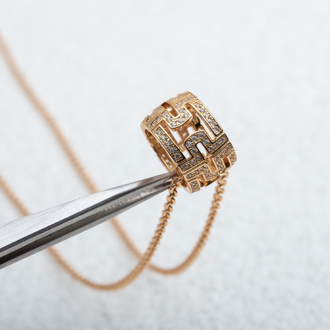 [vivabelle]PARENTESI NECKLACE PINK GOLD DIAMOND