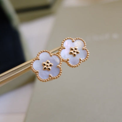 [vivabelle]LUCKY PINK GOLD WHITE MOP EARRINGS