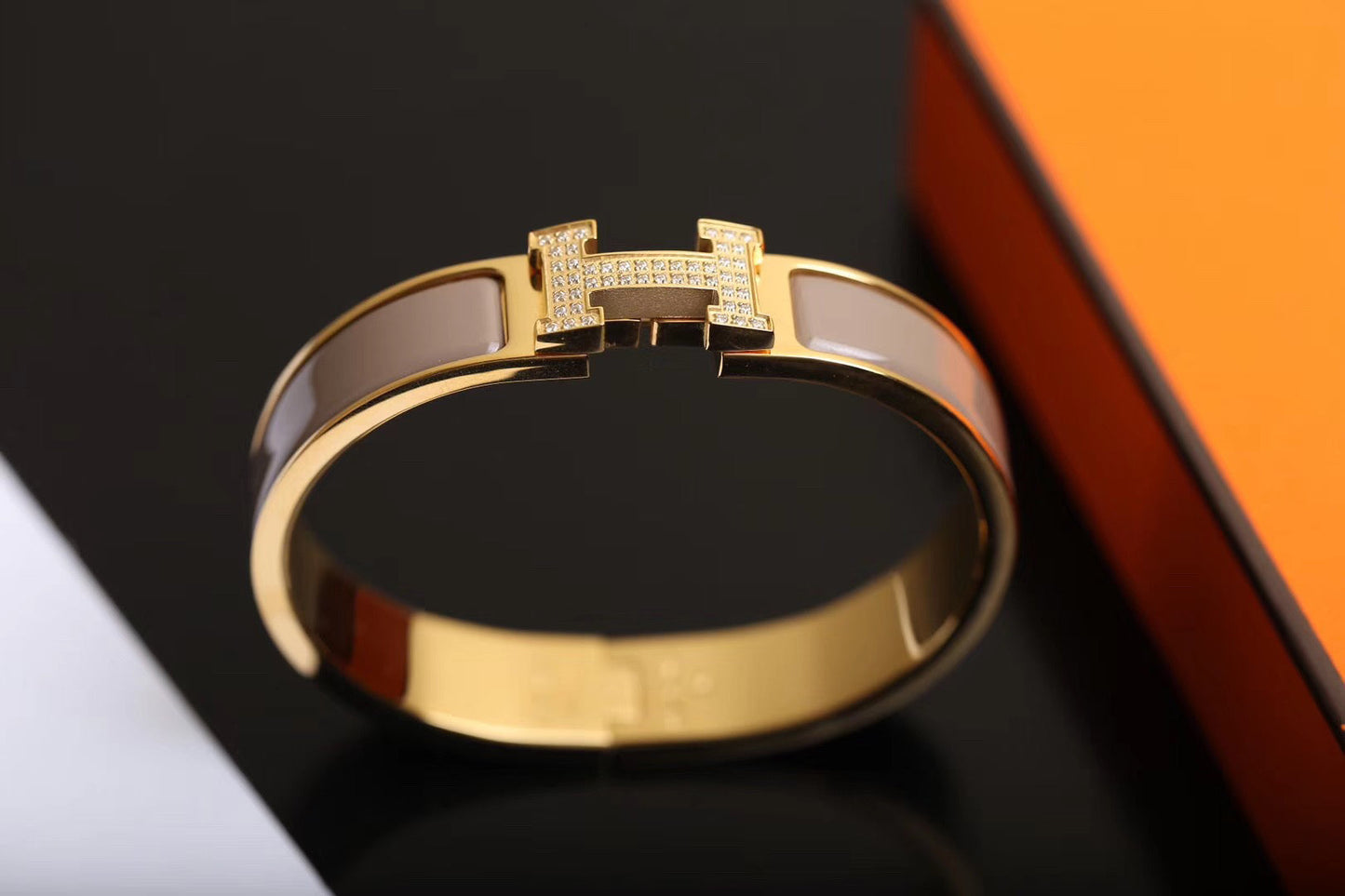 [vivabelle]H BRACELET GOLD DIAMOND