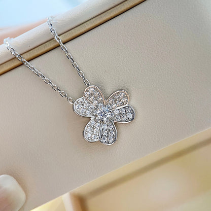[vivabelle]CLOVER DIAMOND NECKLACE SILVER