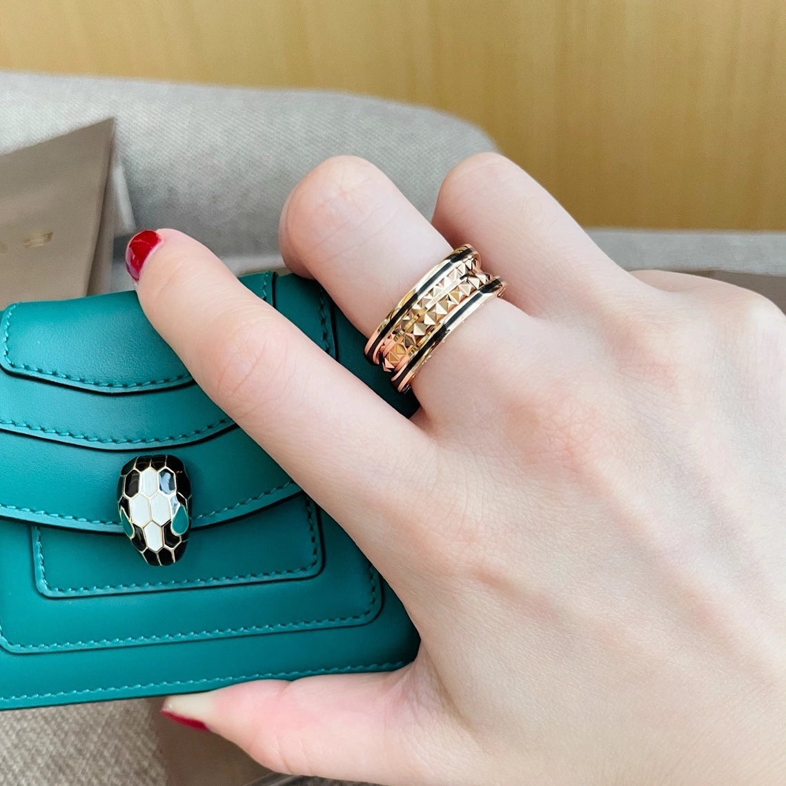 [vivabelle]ZERO 1 PINK GOLD BLACK CERAMIC RING