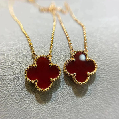 [vivabelle]CLOVER 15MM CARNELIAN SINGLE FLOWER NECKLACE