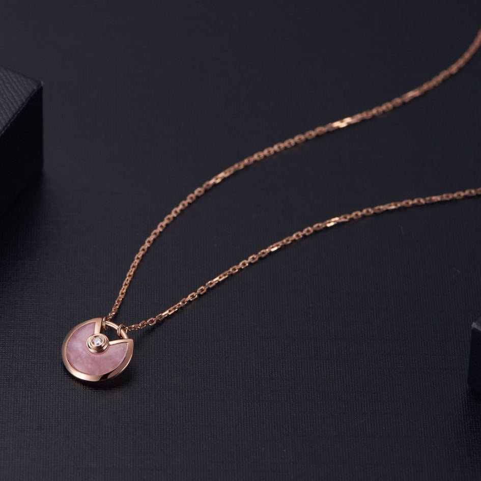 [vivabelle]AMULETTE ROSE GOLD PINK MOP NECKLACE