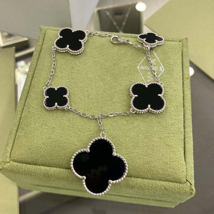 [vivabelle]CLOVER 5 MOTIFS SIVLER ONYX BRACELET