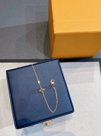 [vivabelle]STAR DIAMOND PINK GOLD BRACELET