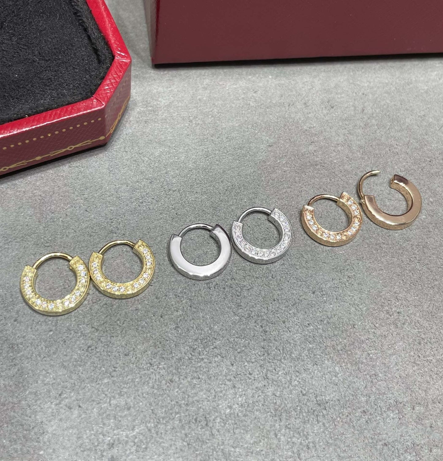 [vivabelle]LOVE DIAMOND EARRINGS