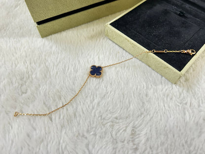 [vivabelle]CLOVER 1 MOTIF PIETERSITE BRACELET