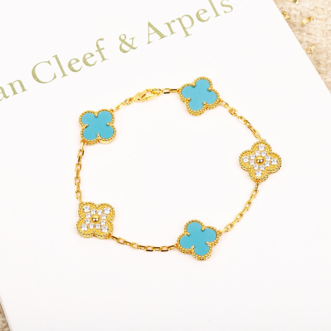 [vivabelle]CLOVER 5 MOTIF TURQUOISE DIAMOND GOLD BRACELET