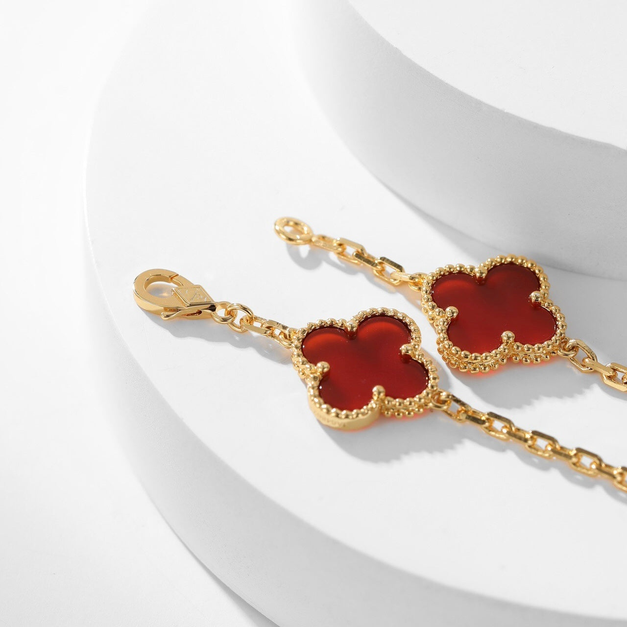 [vivabelle]CLOVER 10 MOTIFS CARNELIAN NECKLACE