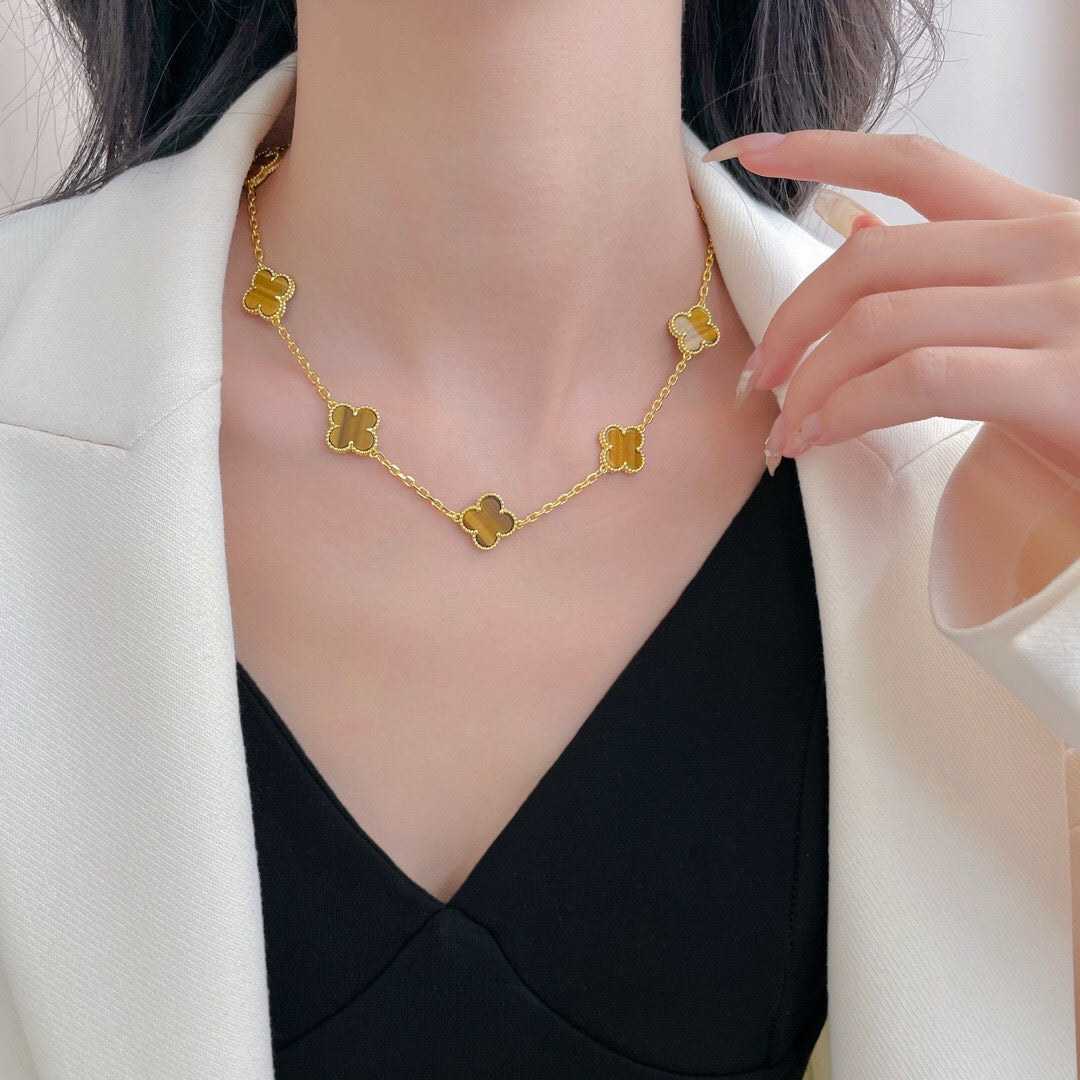 [vivabelle]CLOVER 10 MOTIFS TIGER EYE NECKLACE