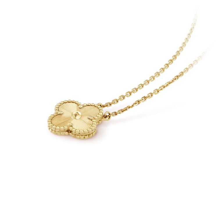 [vivabelle]CLOVER 15MM LASER NECKLACE