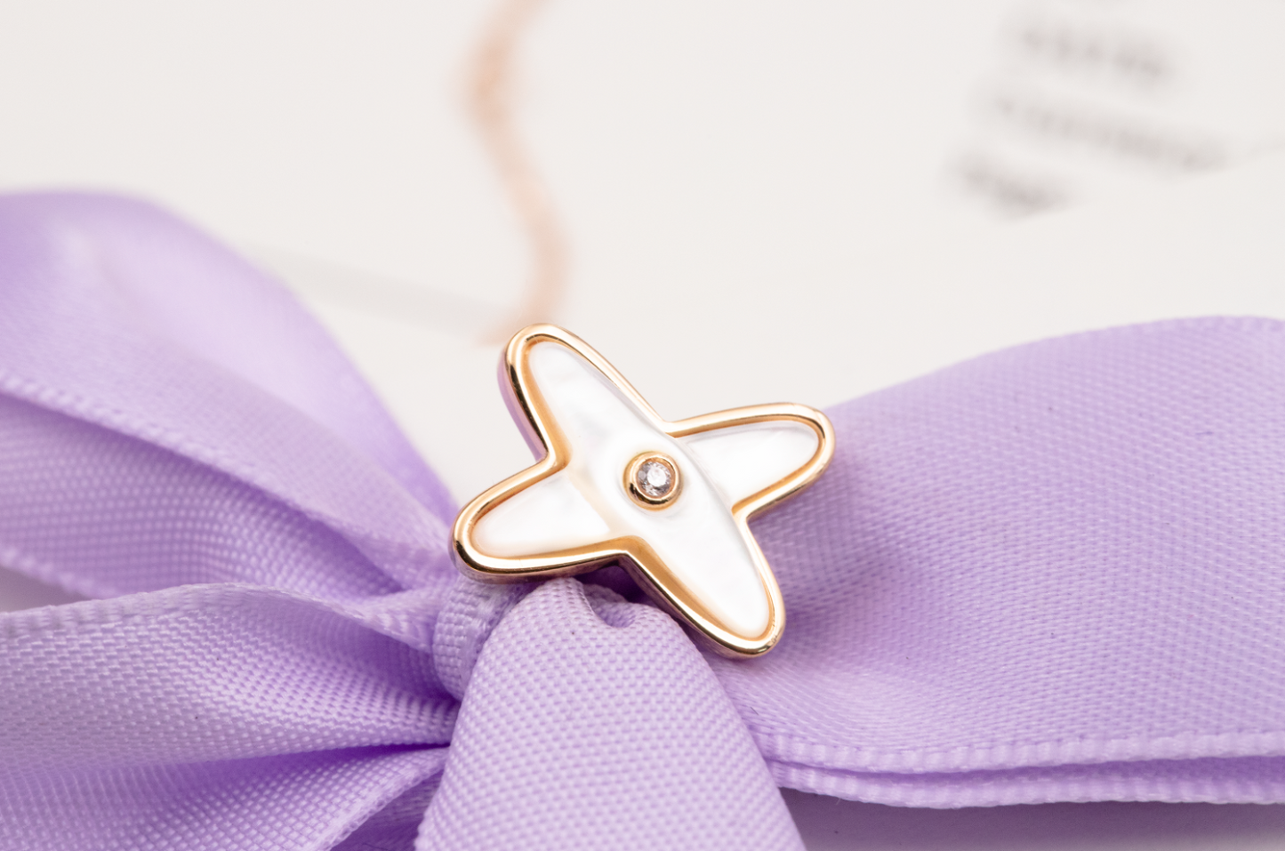 [vivabelle]JEUX DE WHITE MOP PINK GOLD DIAMOND EARRINGS