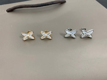 [vivabelle]JEUX DE WHITE MOP SILVER DIAMOND EARRINGS