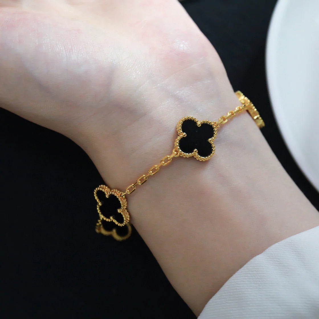[vivabelle]CLOVER  5 MOTIFS BLACK ONYX BRACELET