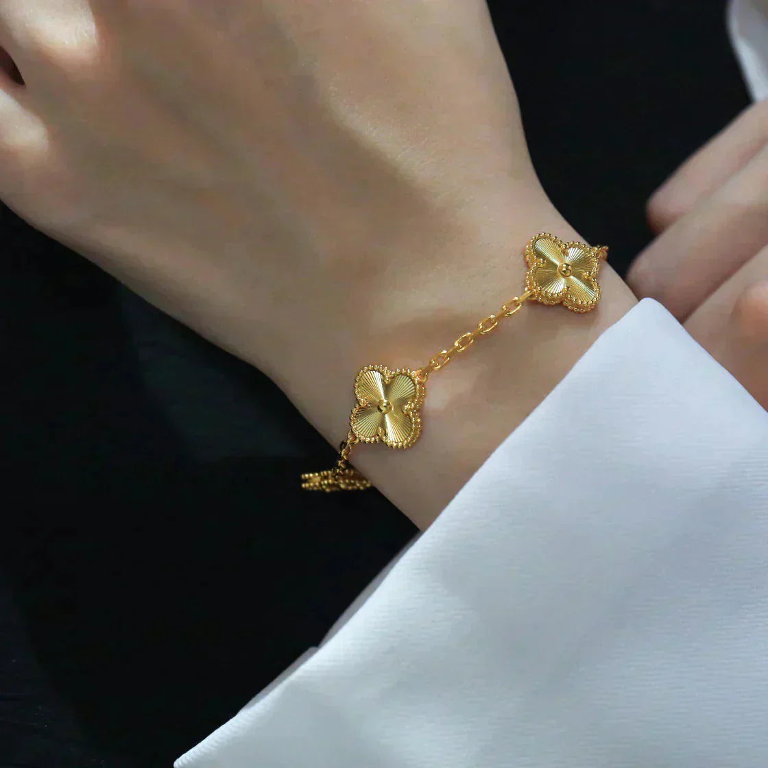 [vivabelle]CLOVER 5 FLOWERS LASER BRACELET