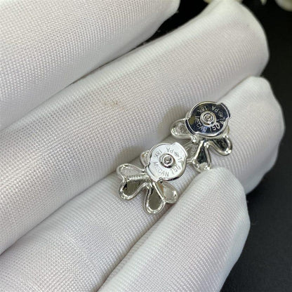 [vivabelle]FRIVOLE MINI SILVER FLOWER EARRINGS