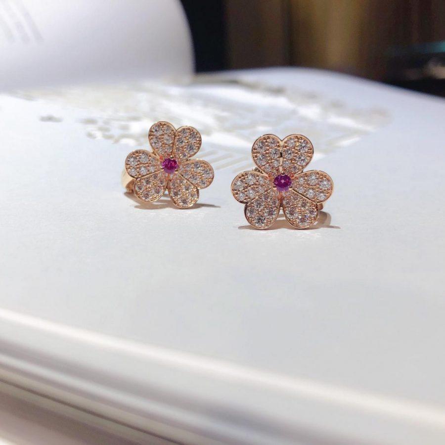 [vivabelle]FRIVOLE PINK GOLD FLOWER DIAMOND EARRINGS