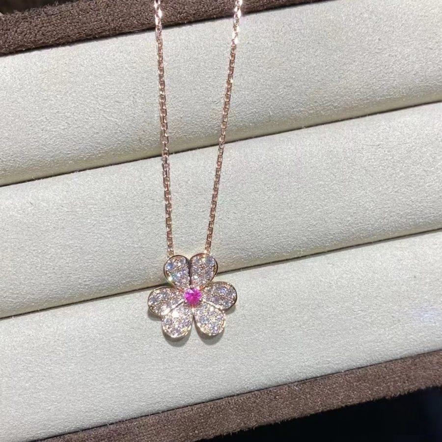 [vivabelle]FRIVOLE ROSE GOLD FLOWER DIAMOND NECKLACE