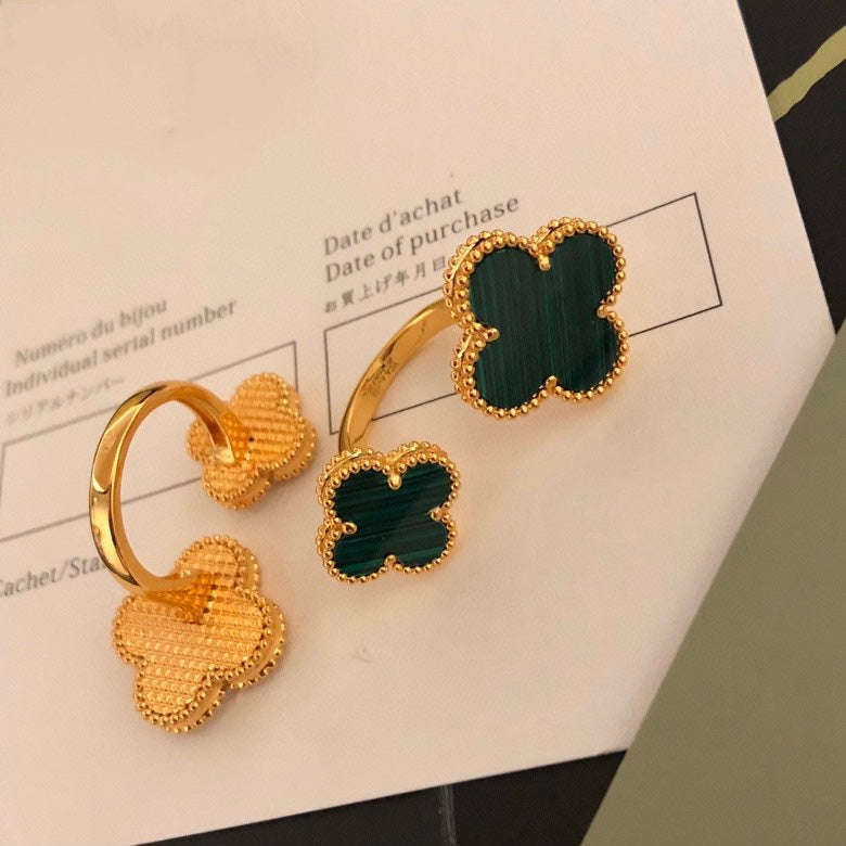 [vivabelle]CLOVER BETWEEN THE FINGER RING